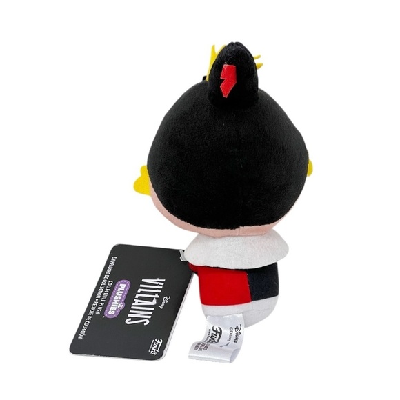 3 Funko Disney Villains EVIL QUEEN, URSULA, QUEEN OF HEARTS 4" Plushies - Picture 7 of 7